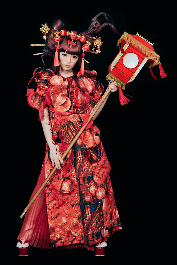 きゃりーぱみゅぱみゅがお届けする今年のハロウィンは、日本のお化け屋敷！ ハロウィン公演のタイトル、コンセプト、キービジュアルを公開！
